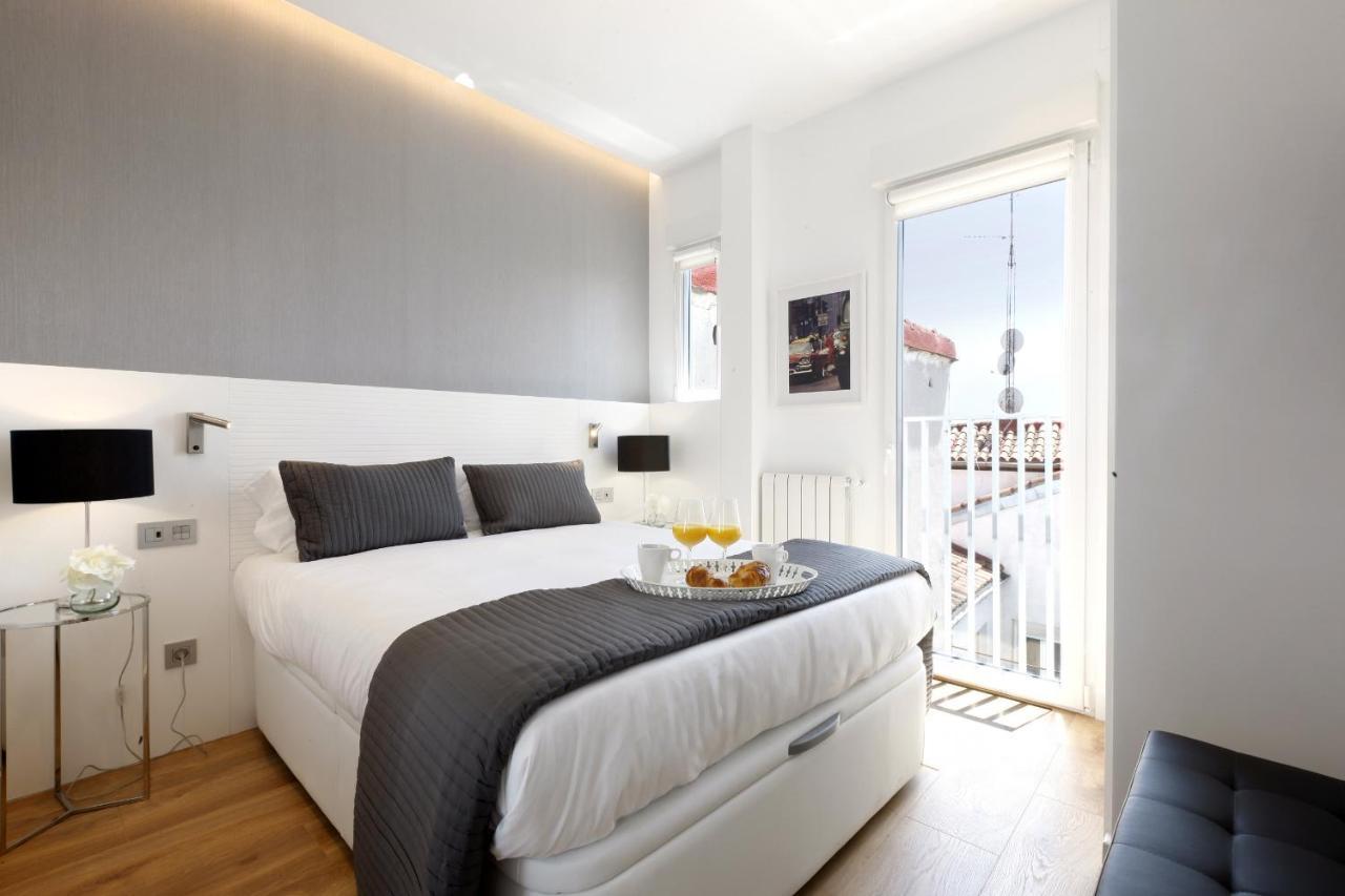 Latina Plaza Apartment Madrid Exterior foto