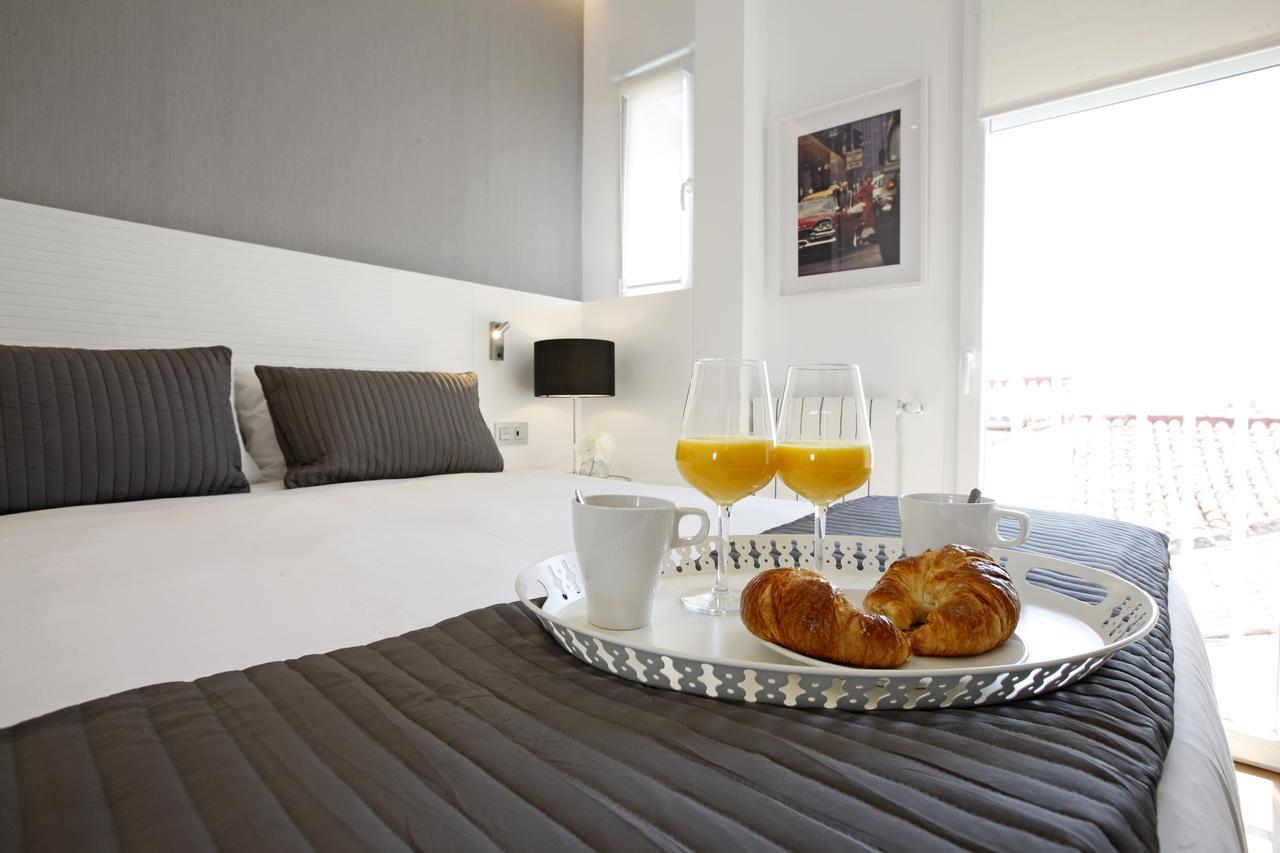 Latina Plaza Apartment Madrid Exterior foto